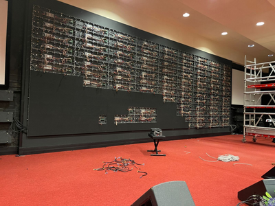 P2.6mm Indoor Permanent Camera-Ready Video Wall
